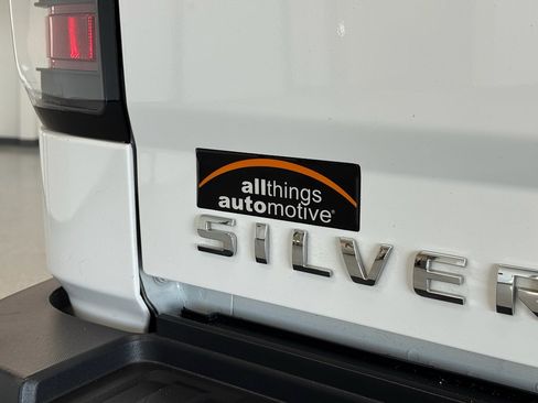 Used 2017 Chevrolet Silverado 2500 LT w/ Custom Sport Edition image 37