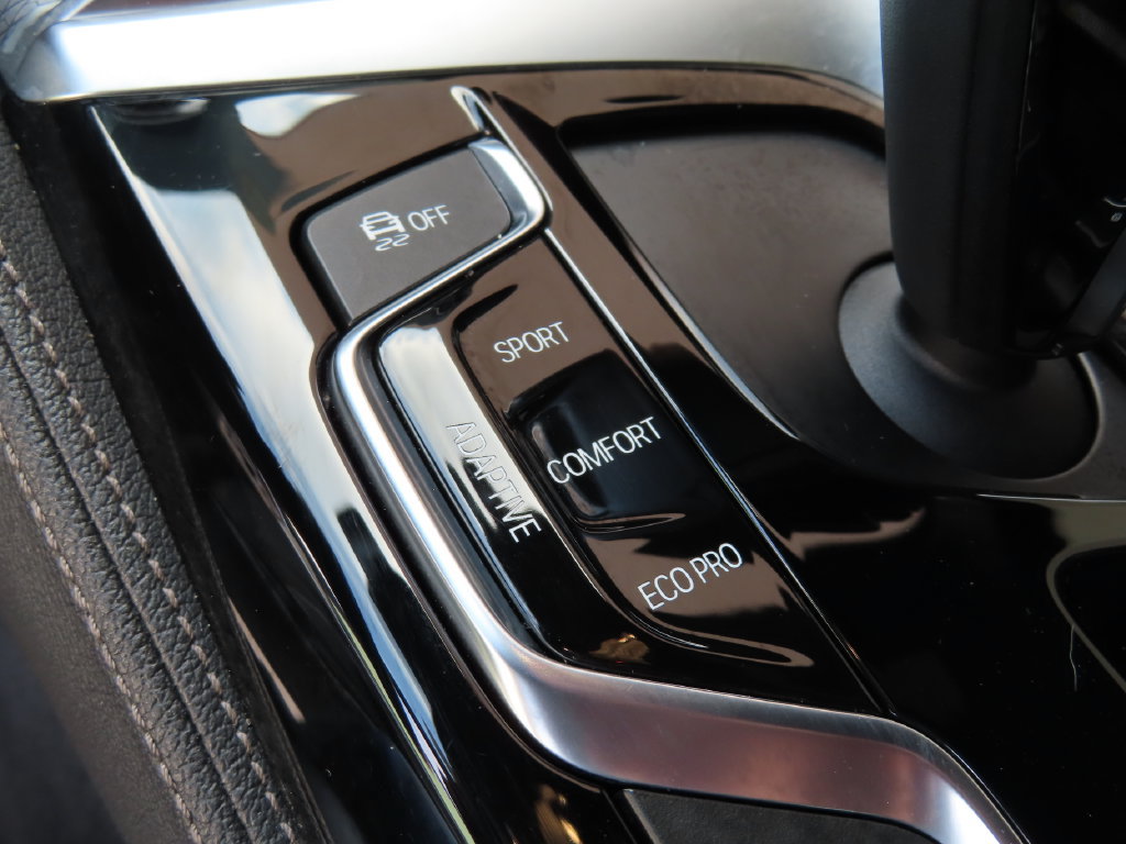 Used 2018 BMW M550i xDrive AWD/4WD image 12