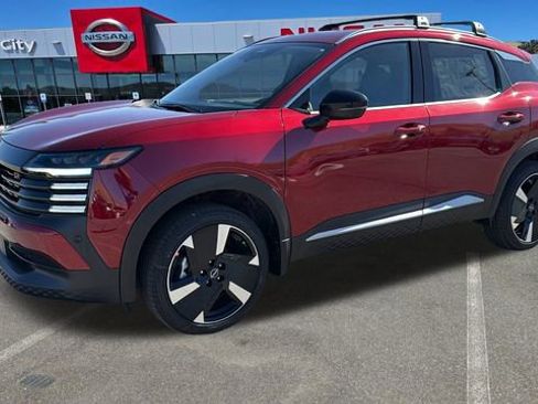 New 2026 Nissan Kicks SR w/ Cold Weather Package image 7