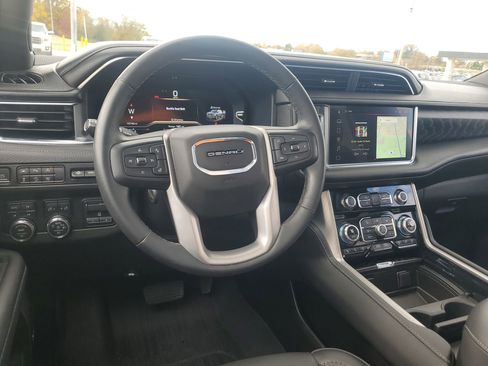 Certified 2024 GMC Yukon XL Denali w/ Max Trailering Package image 19