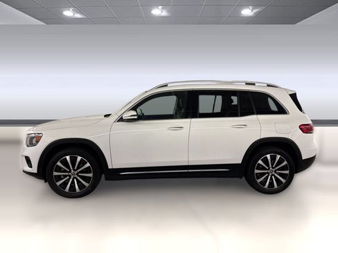 Certified 2023 Mercedes-Benz GLB 250 image 2