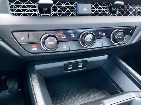 Used 2024 Honda Accord EX image 30