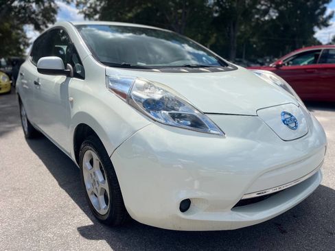 Used 2012 Nissan Leaf SV image 3
