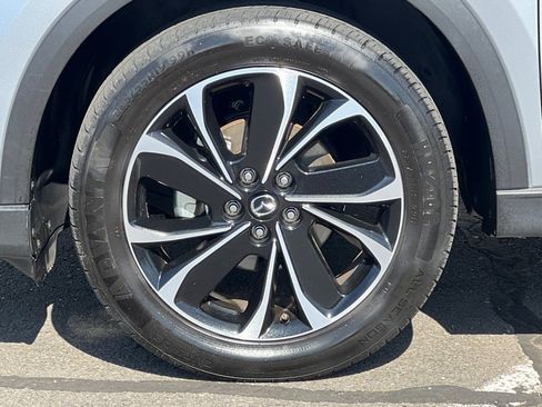 Used 2023 MAZDA CX-5 AWD 2.5 S w/ Premium Package image 28