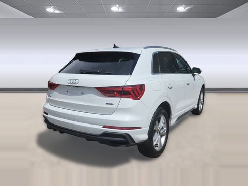 Certified 2024 Audi Q3 2.0T Premium Plus w/ Premium Plus Package AWD/4WD image 9