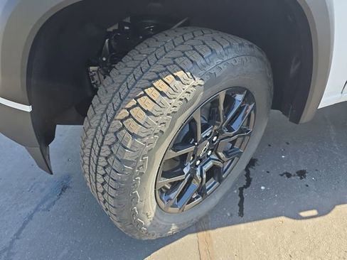 New 2026 Chevrolet Colorado Trail Boss AWD/4WD image 30