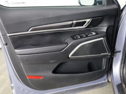 Certified 2024 Kia Telluride LX FWD image 20