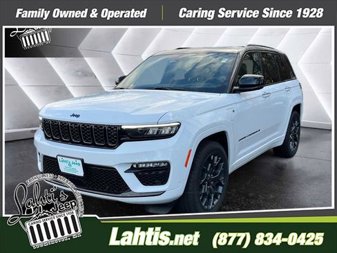 New 2023 Jeep Grand Cherokee Summit w/ Advanced Protech Group IV image 1
