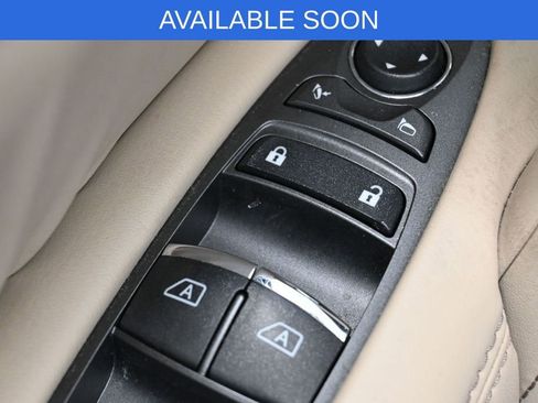 Used 2021 Nissan Armada SL w/ Captain's Chairs Package AWD/4WD image 13