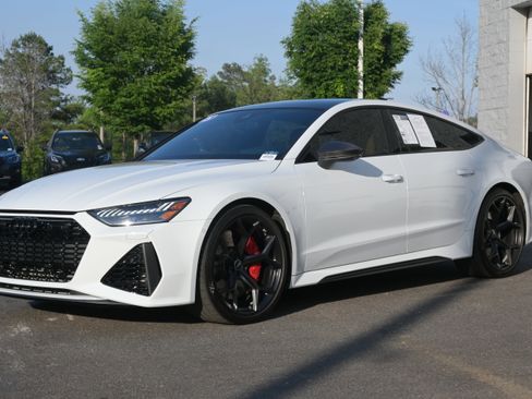 Used 2025 Audi RS 7 Performance image 5