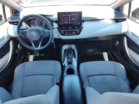 Used 2022 Toyota Corolla SE w/ Carpet Mat Package (TMS) FWD image 12