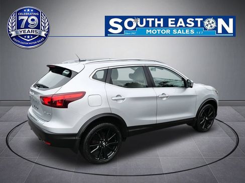 Used 2018 Nissan Rogue Sport SL w/ SL Premium Package AWD/4WD image 7