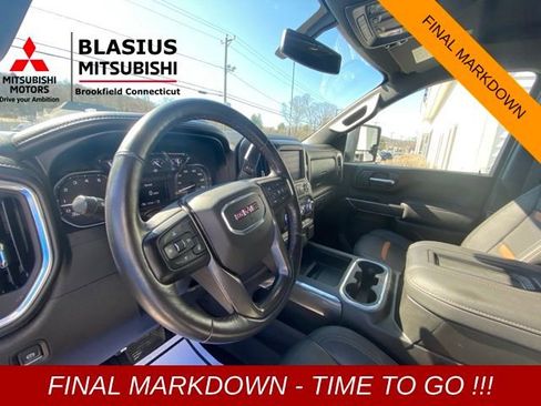 Used 2022 GMC Sierra 3500 AT4 w/ Gooseneck/5TH Wheel Package image 12