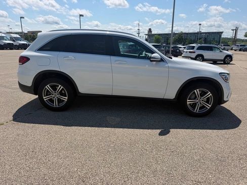 Used 2021 Mercedes-Benz GLC 300 4MATIC image 4