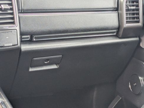 Used 2018 Ford Expedition Max Limited image 31