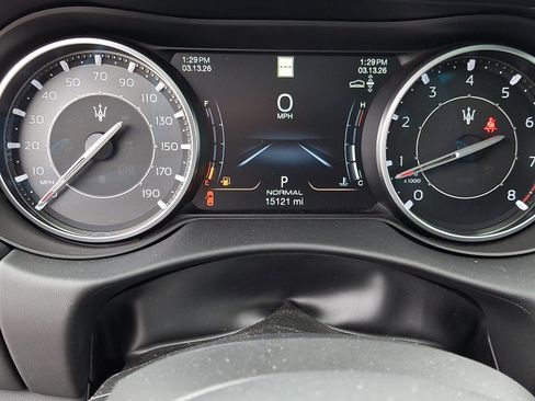 Used 2024 Maserati Levante GT Ultima AWD/4WD image 21