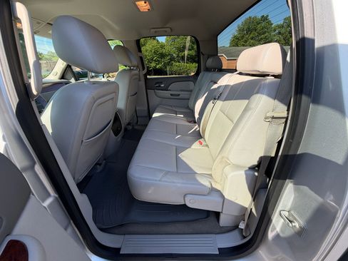 Used 2012 Chevrolet Silverado 3500 LTZ w/ LTZ Plus Package image 17