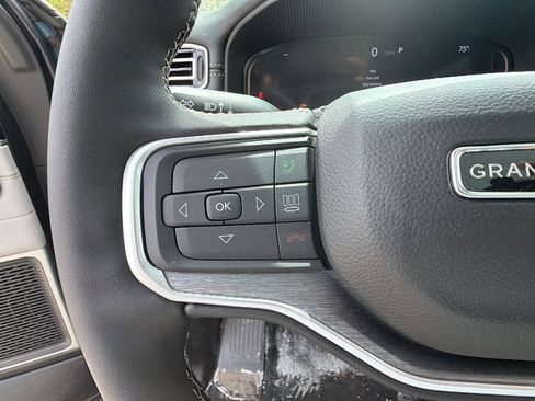 New 2026 Jeep Grand Wagoneer L 4WD image 24