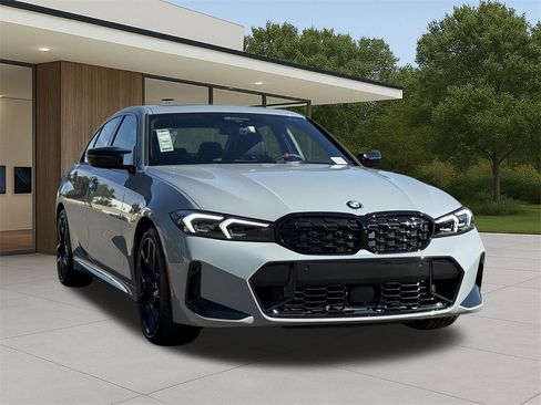 New 2026 BMW M340i xDrive image 4