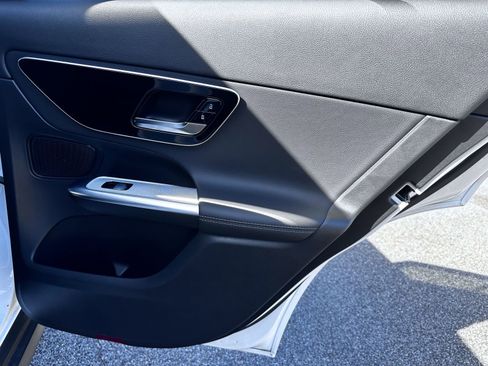 Certified 2025 Mercedes-Benz GLC 300 GLC 300 image 30