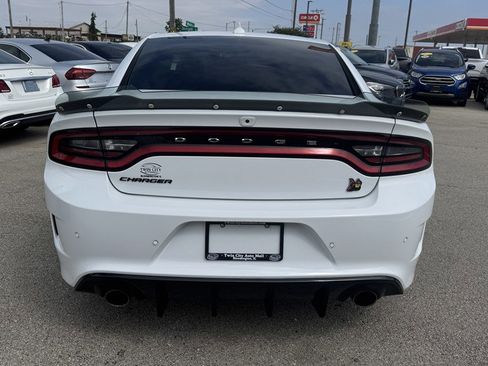 Used 2020 Dodge Charger Scat Pack w/ Driver Convenience Group RWD image 7