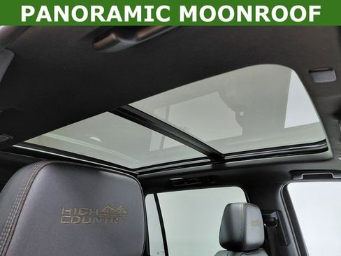Certified 2023 Chevrolet Suburban High Country w/ Max Trailering Package AWD/4WD image 4