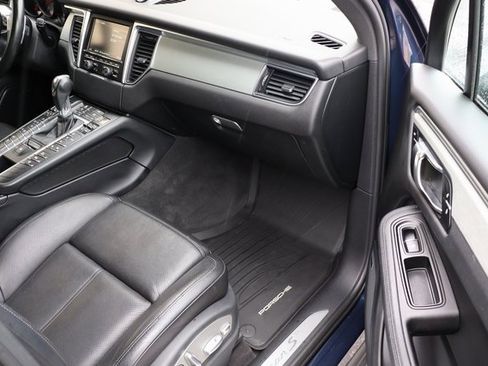 Used 2016 Porsche Macan S image 51