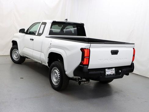 Used 2024 Toyota Tacoma SR RWD image 9