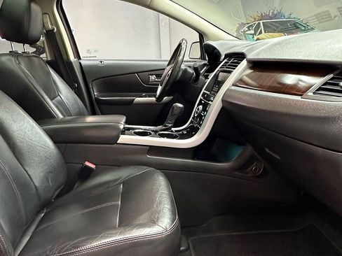 Used 2013 Ford Edge Limited image 26