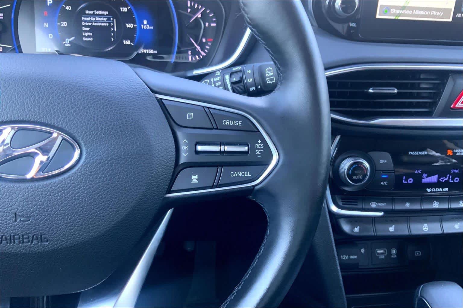 Used 2020 Hyundai Santa Fe Limited AWD/4WD image 24