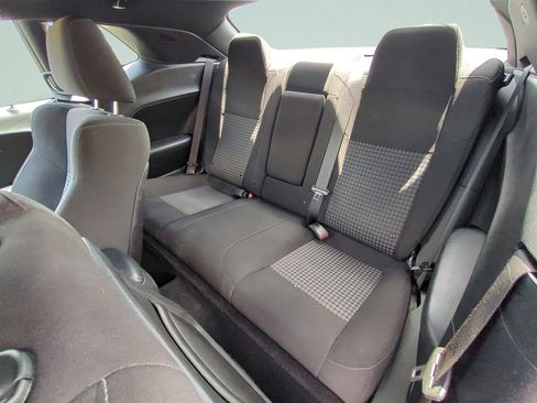 Used 2022 Dodge Challenger R/T RWD image 18