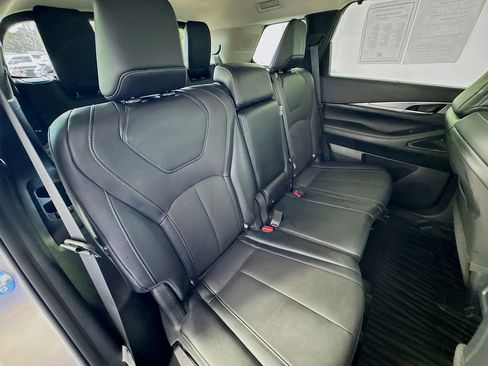 Certified 2026 INFINITI QX60 Luxe w/ Cargo Package FWD image 30