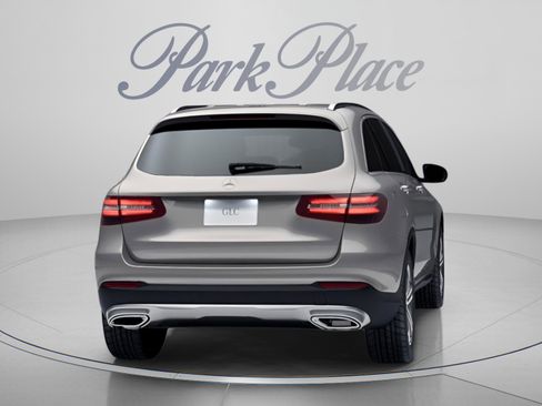Certified 2019 Mercedes-Benz GLC 300 4MATIC image 17