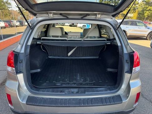 Used 2014 Subaru Outback 2.5i Limited image 24