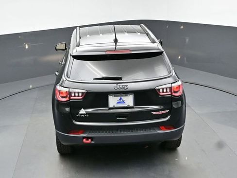 Used 2020 Jeep Compass Trailhawk image 40