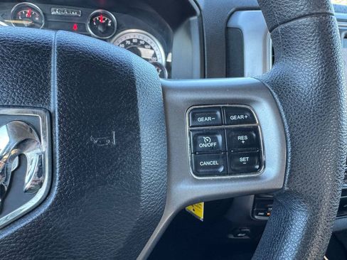 Used 2023 RAM 1500 Classic SLT w/ Electronics Group AWD/4WD image 19