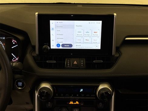 Used 2023 Toyota RAV4 XLE Premium image 16