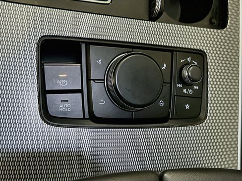 Used 2024 MAZDA CX-90 Plug-In Hybrid w/ Preferred AWD/4WD image 26