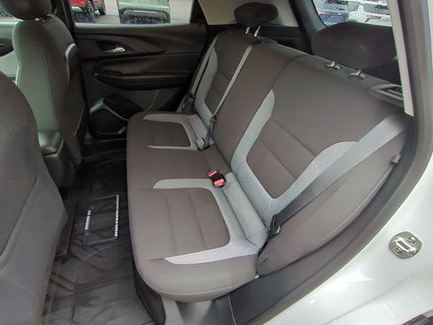 Used 2024 Chevrolet TrailBlazer LS w/ LS Convenience Package image 23