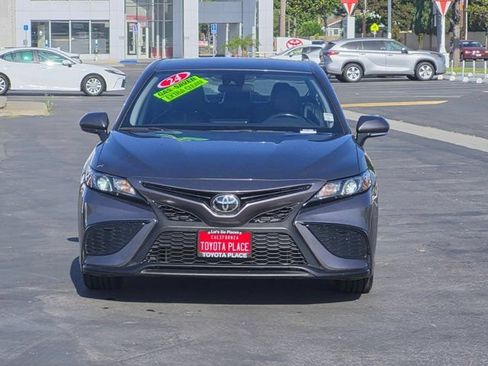 Used 2024 Toyota Camry SE FWD image 2