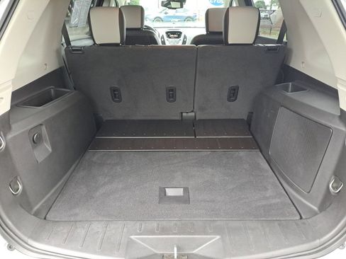 Used 2013 GMC Terrain SLT FWD image 25