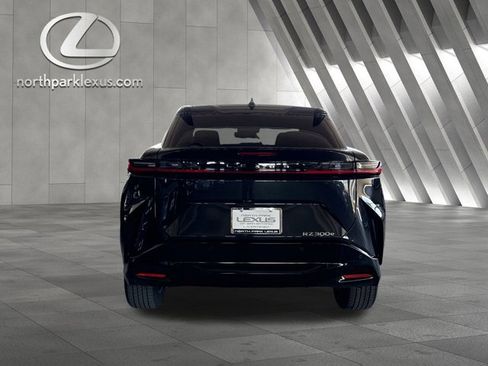Certified 2025 Lexus RZ 300e w/ Accessory Package (Z1) image 26