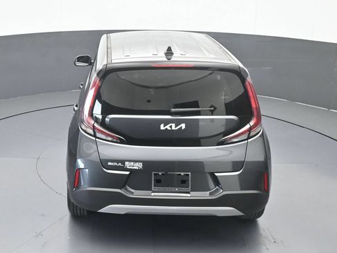 Used 2024 Kia Soul S FWD image 43