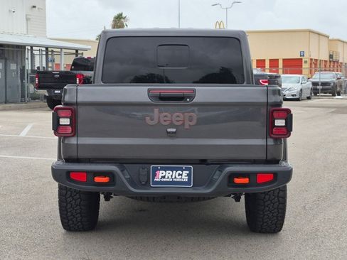 Used 2023 Jeep Gladiator Mojave w/ LED Lighting Group AWD/4WD image 6