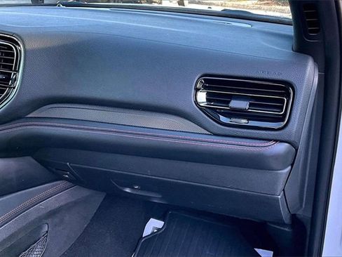 Used 2023 Dodge Durango GT image 27
