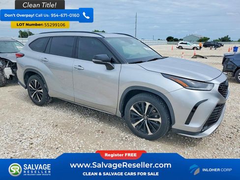 Used 2021 Toyota Highlander XSE FWD image 5