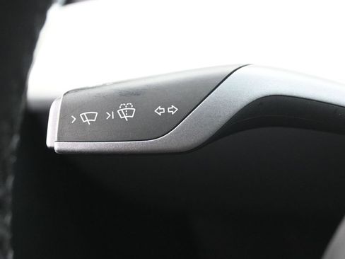 Used 2024 Tesla Model Y Performance AWD/4WD image 20