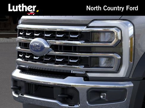 New 2026 Ford F450 Lariat image 17