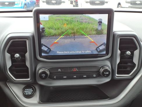 Used 2022 Ford Bronco Sport Outer Banks w/ Tech Package AWD/4WD image 15