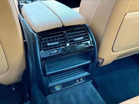 Used 2021 BMW 540i w/ M Sport Package RWD image 10